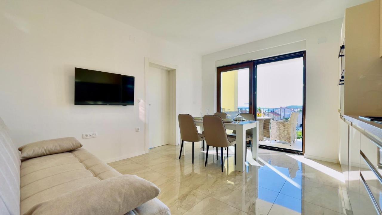 Apartments Sunflower ドラマリ エクステリア 写真